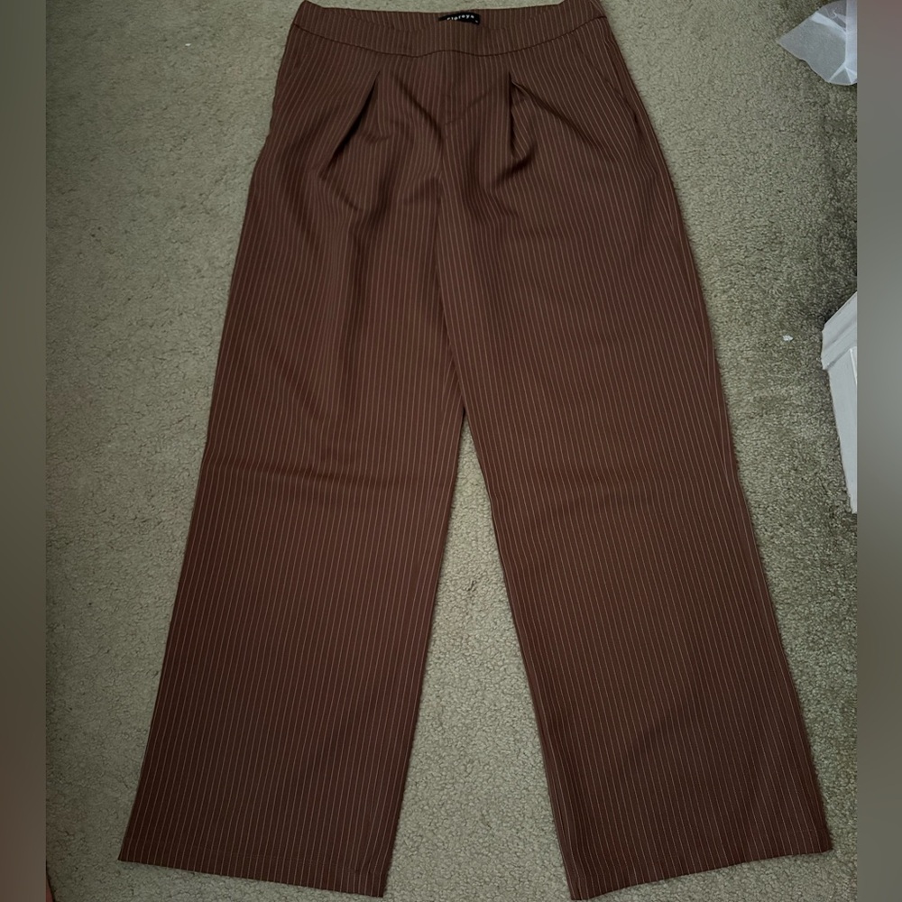 Brown Pinstripe Business Casual Suit Set - cami and trousers - Picture 7 of 7